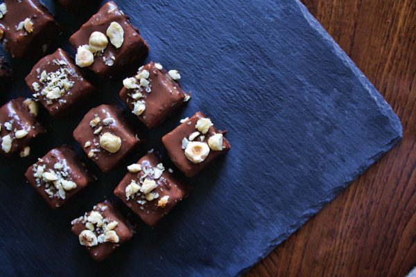 Mini Brownies – con zenzero e nocciole –